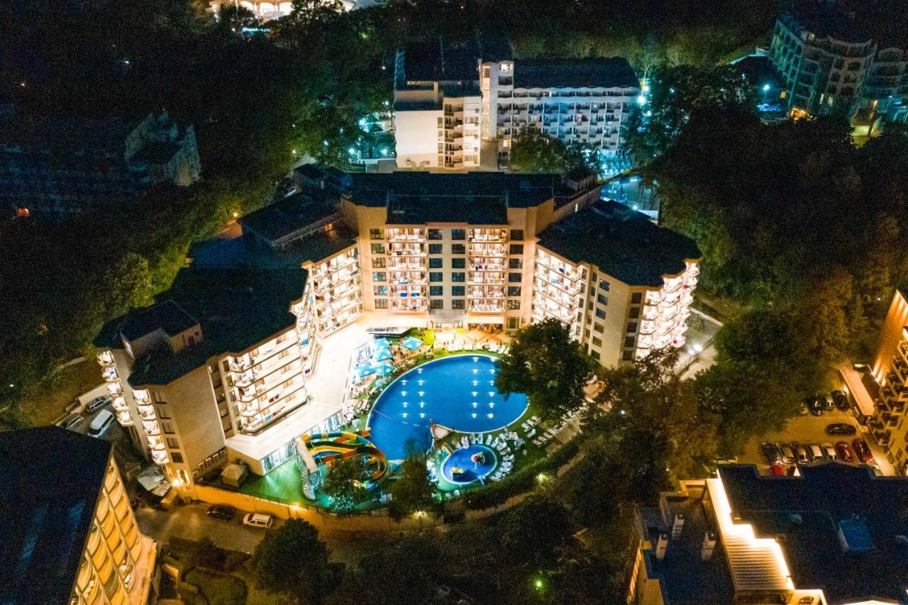 Prestige Deluxe Hotel Aquapark Club Golden Sands Ngoại thất bức ảnh